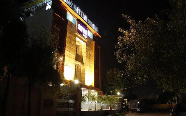 Satyam Lodge