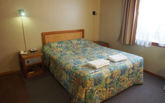 The Ascot Motel