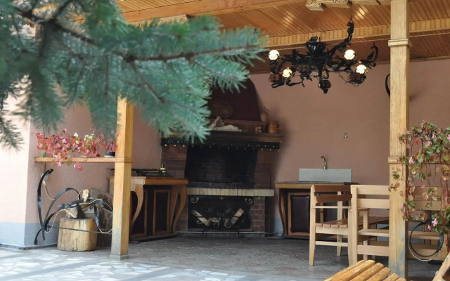 Casanova Inn