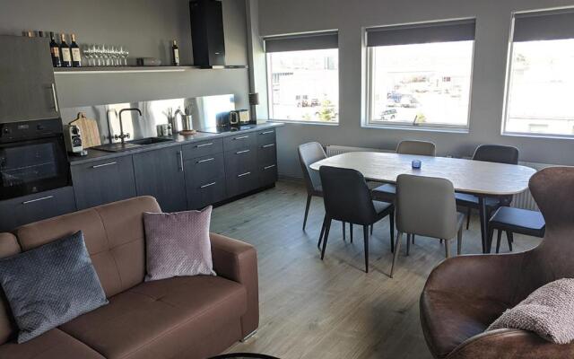 Boutique by the harbour - Apartments 207 Akureyri