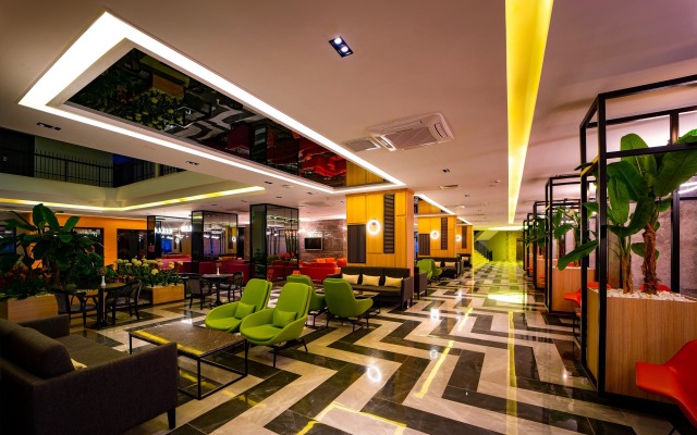 Noxinn Deluxe Hotel