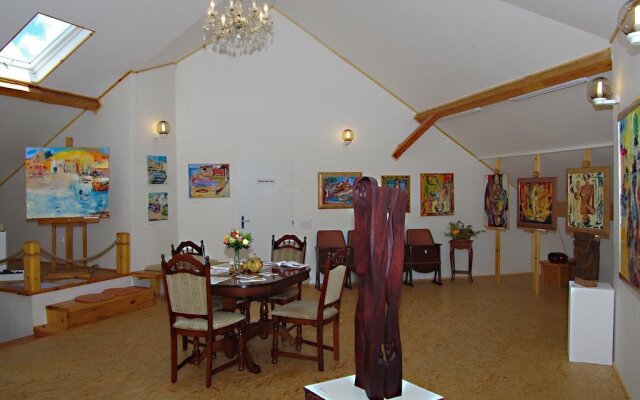 Hotel Konsul