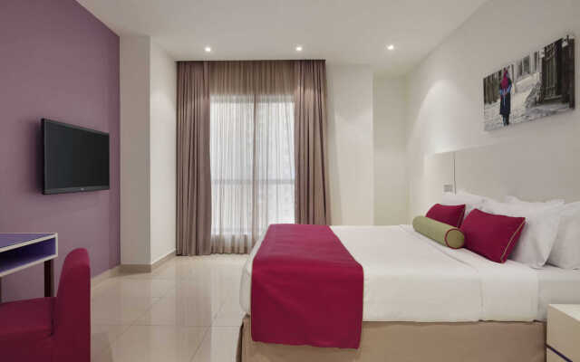 Ramada Hotel & Suites by Wyndham JBR