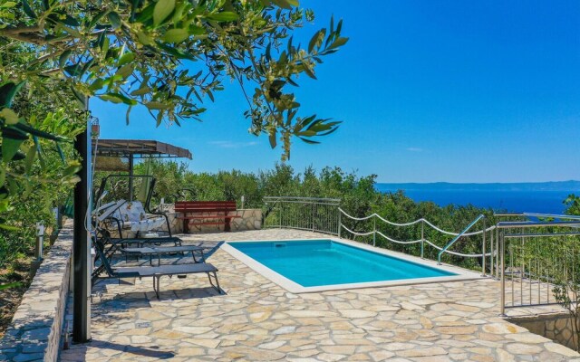 Stunning Home in Bast With Wifi and 1 Bedrooms