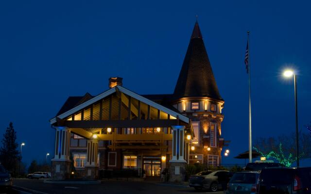 Holiday Inn Express Spokane Downtown, an IHG Hotel