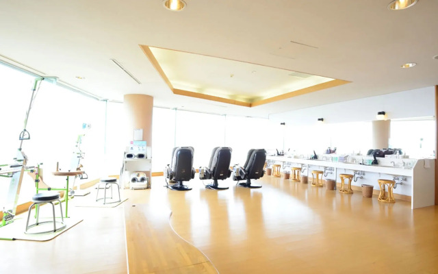 Fuji Hakone Land Schole Plaza Hotel