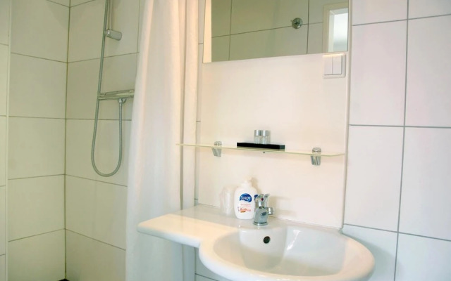 Ensche-Day Inn