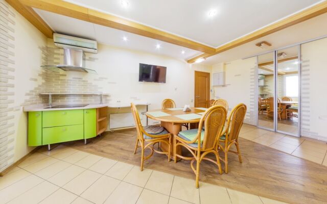 InnHome Apartments on Vorovskogo 36b