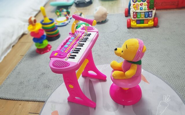 Memoria Pool Villa Family Pension