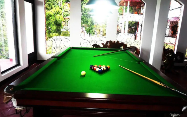 Mahaweli Regent Hotel