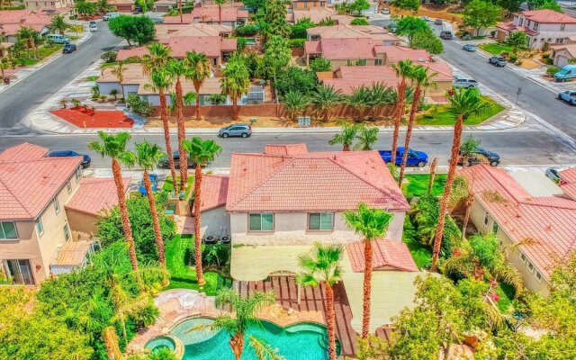 Gemini of the Desert Five Bedroom House