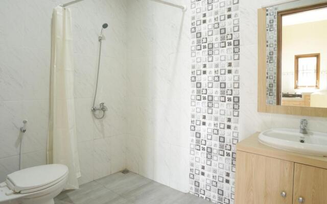 IDR Green Guest House Syariah by Reddoorz