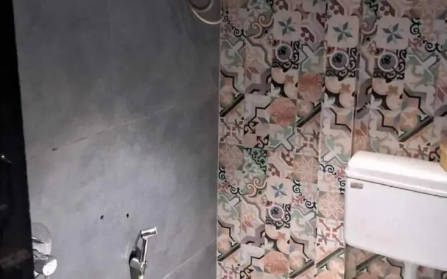 Sinhassan Dormitory Hostel