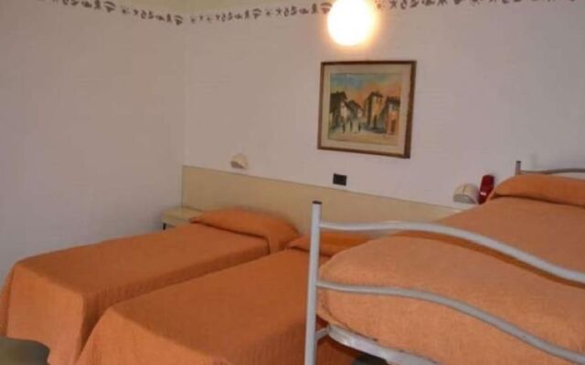 Hotel Sidney