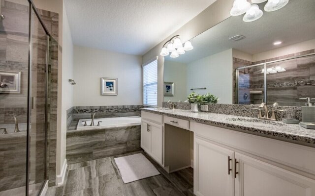 6 Bdrm 5 Bath Golf Resort