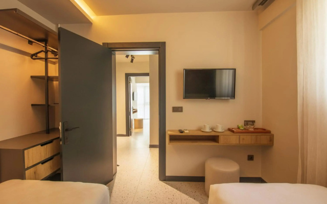 Morina Deluxe Hotel