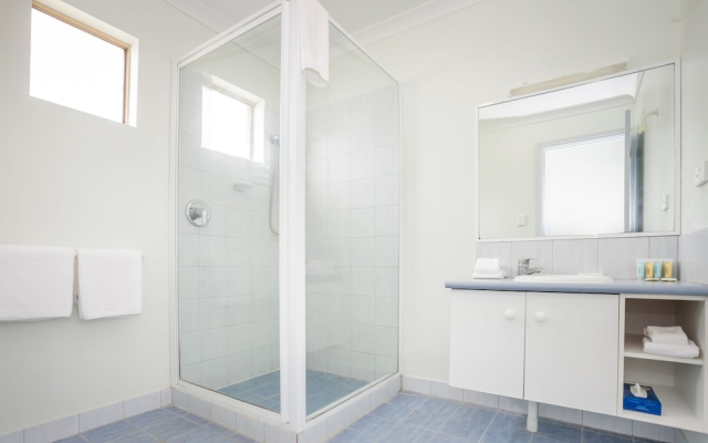 Banksia at Middleton