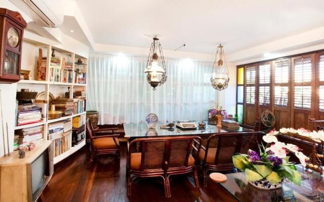 OYO 90855 Vince Villa