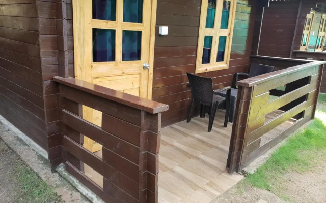 The Cool Huts