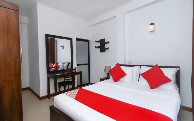Oyo 511 Delphin Hotel