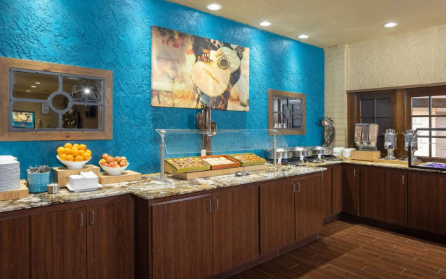 DoubleTree Suites by Hilton Tucson - Williams Center
