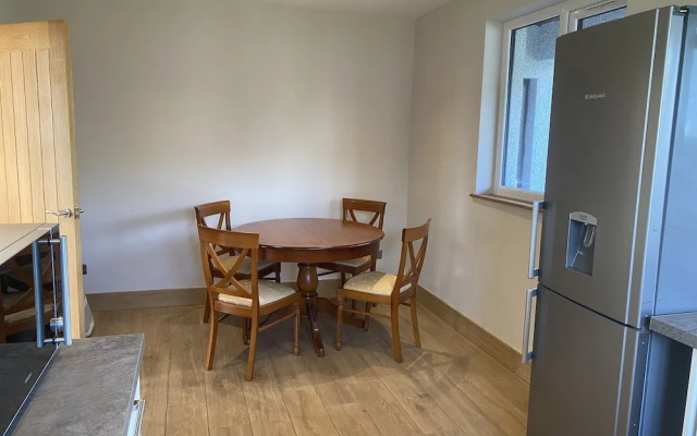 The Annex at Meeks Park Immaculate 2 bed