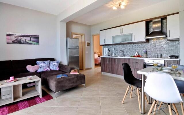 Darmanin Apartment 2 Gyalos Corfu