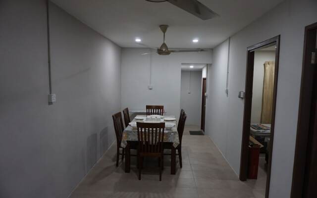 Sakura Bandar Semariang Guest House