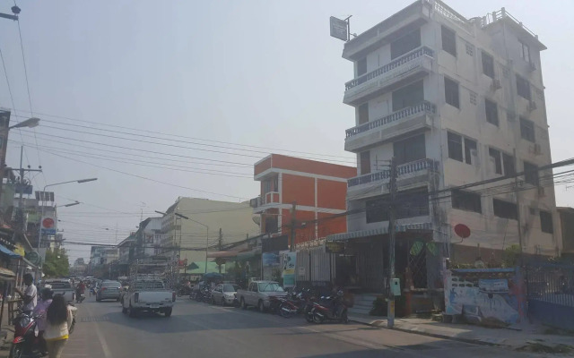 Nuncharoen Guesthouse