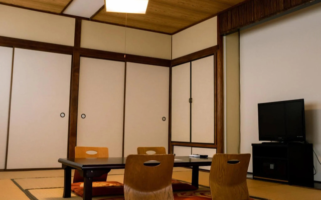 Guest House Sunline Beppu - Hostel – Guest Rooms – Beppu