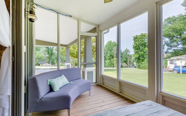 Rogers Vacation Rental ~ 7 Mi to Downtown