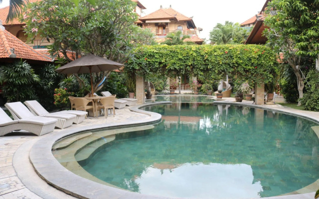 Kusnadi Hotel