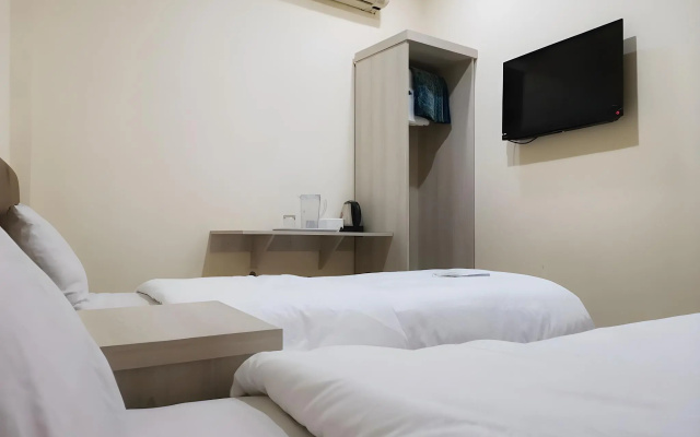 Hotel Nusantara Indah Syariah – Guest Rooms – Jakarta