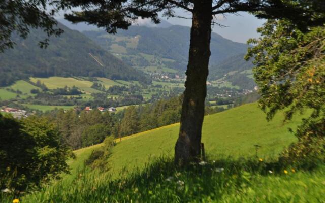 Fruhstuckspension Bischof I D Wiesen