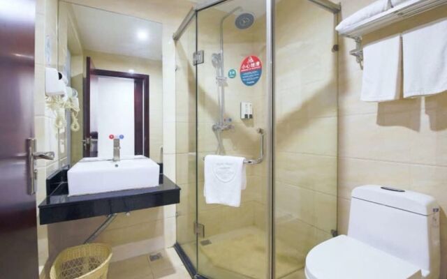 Dongming Hotel Shenzhen Pingzhou Branch