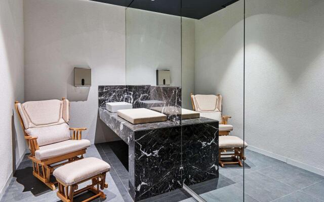 Voyage Torba and Private