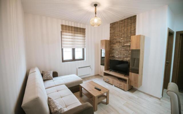 Kraljevi Konaci -Apartmani Bajka