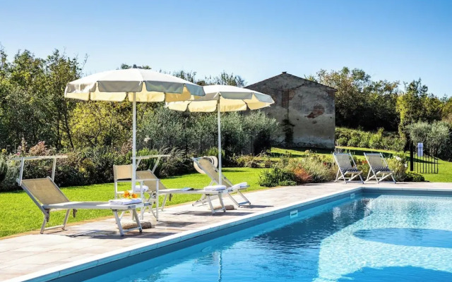 Peccioli Villa With Pool Ac And Privacy