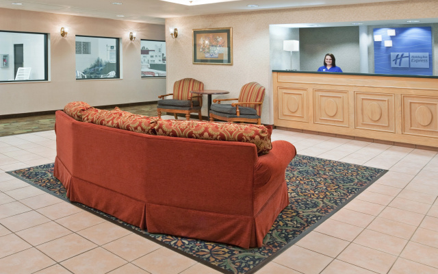 Holiday Inn Express & Suites Alliance by IHG