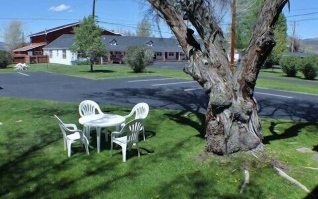 Silver Maple Inn