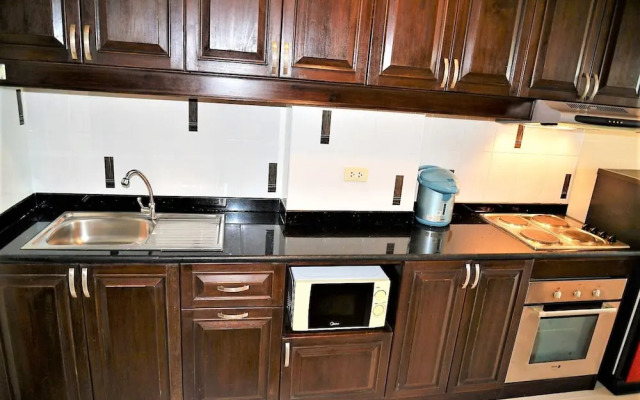 Plaza Residence Jomtien Beach - Large Studio Condo