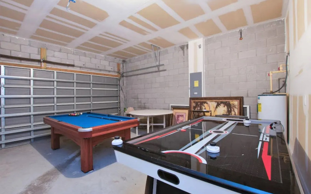 Pine Villa Winwood Bay