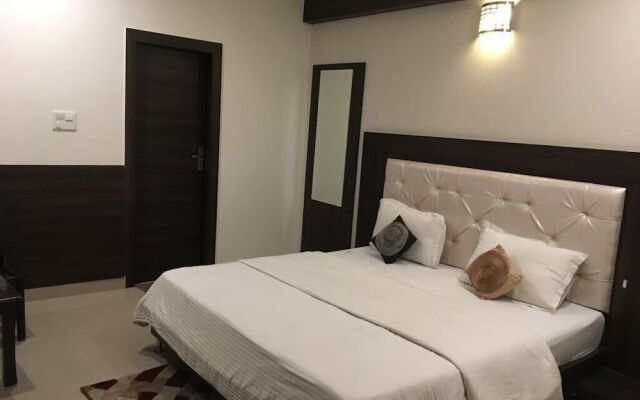 Hotel Kimaya