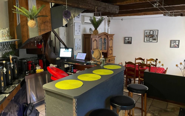 Chez Tifille
