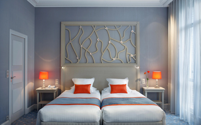 Splendid Etoile Hotel