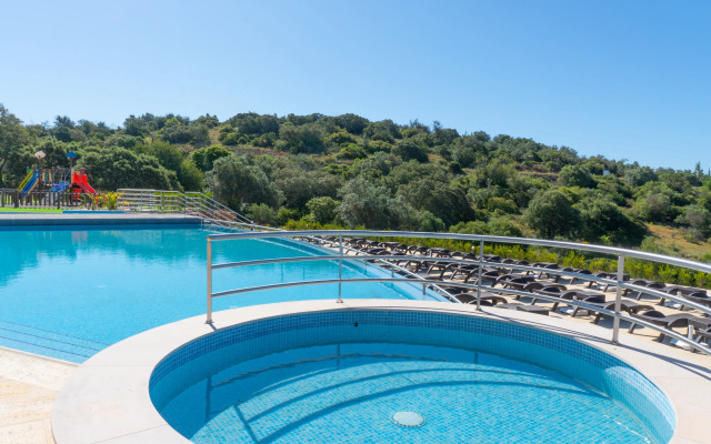 Vale da Ribeira Residences