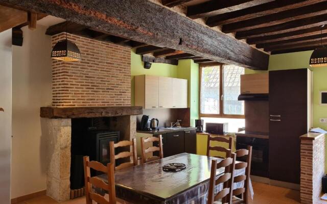 Gîte Cléry-Saint-André, 3 pièces, 4 personnes - FR-1-590-36