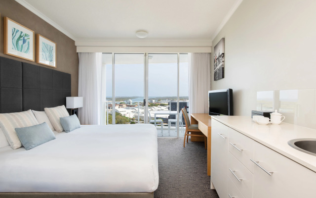 Mantra Twin Towns Resort
