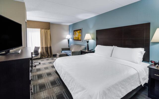 Holiday Inn Express Forsyth by IHG