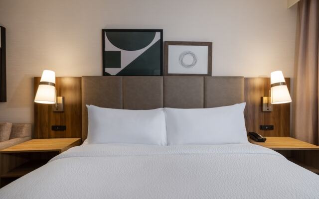 Staybridge Suites Chicago O Hare Airport